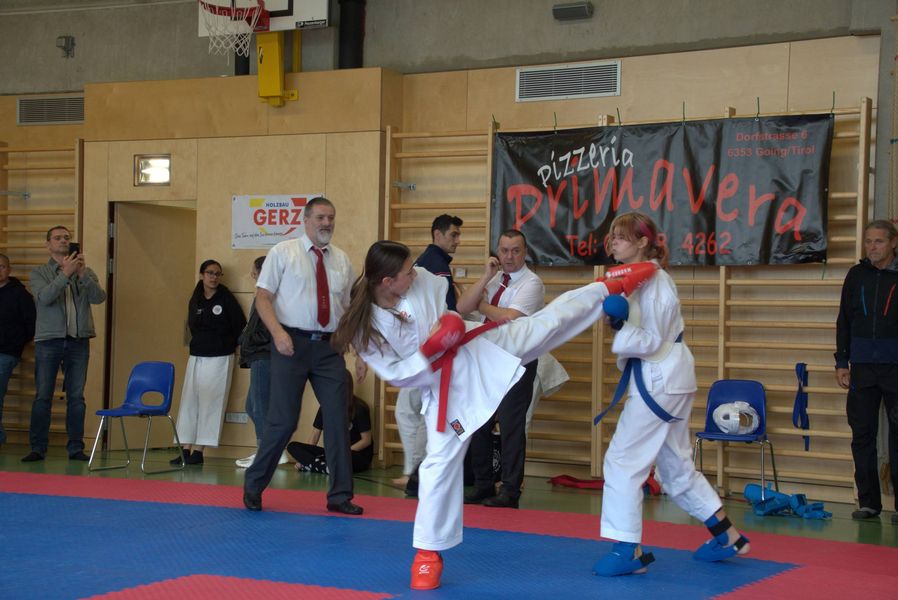 Kumite beim Wettkampf